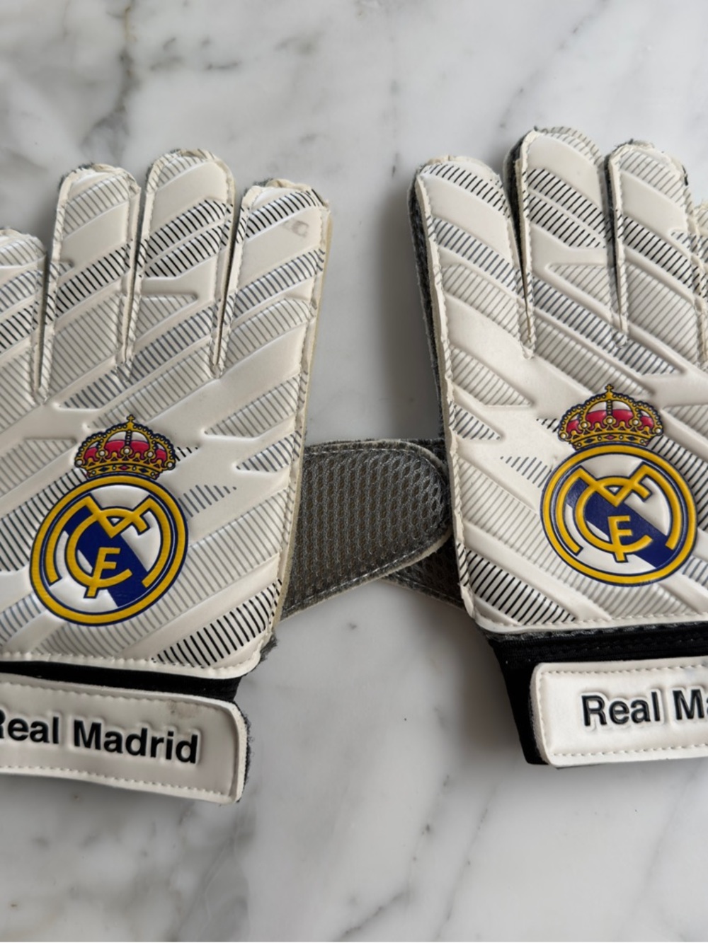 Real Madrid White and Gray Goalkeeper Gloves and Shin Guards for boys under 8